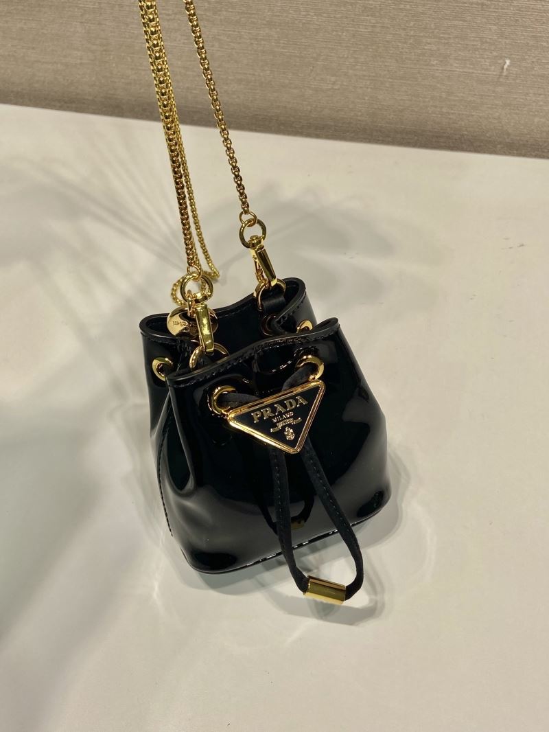 Pra*a bucket bags